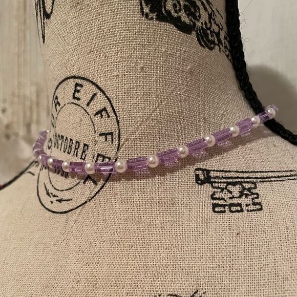 Purple Glass with Faux Pearl Choker - Picture 4 of 7